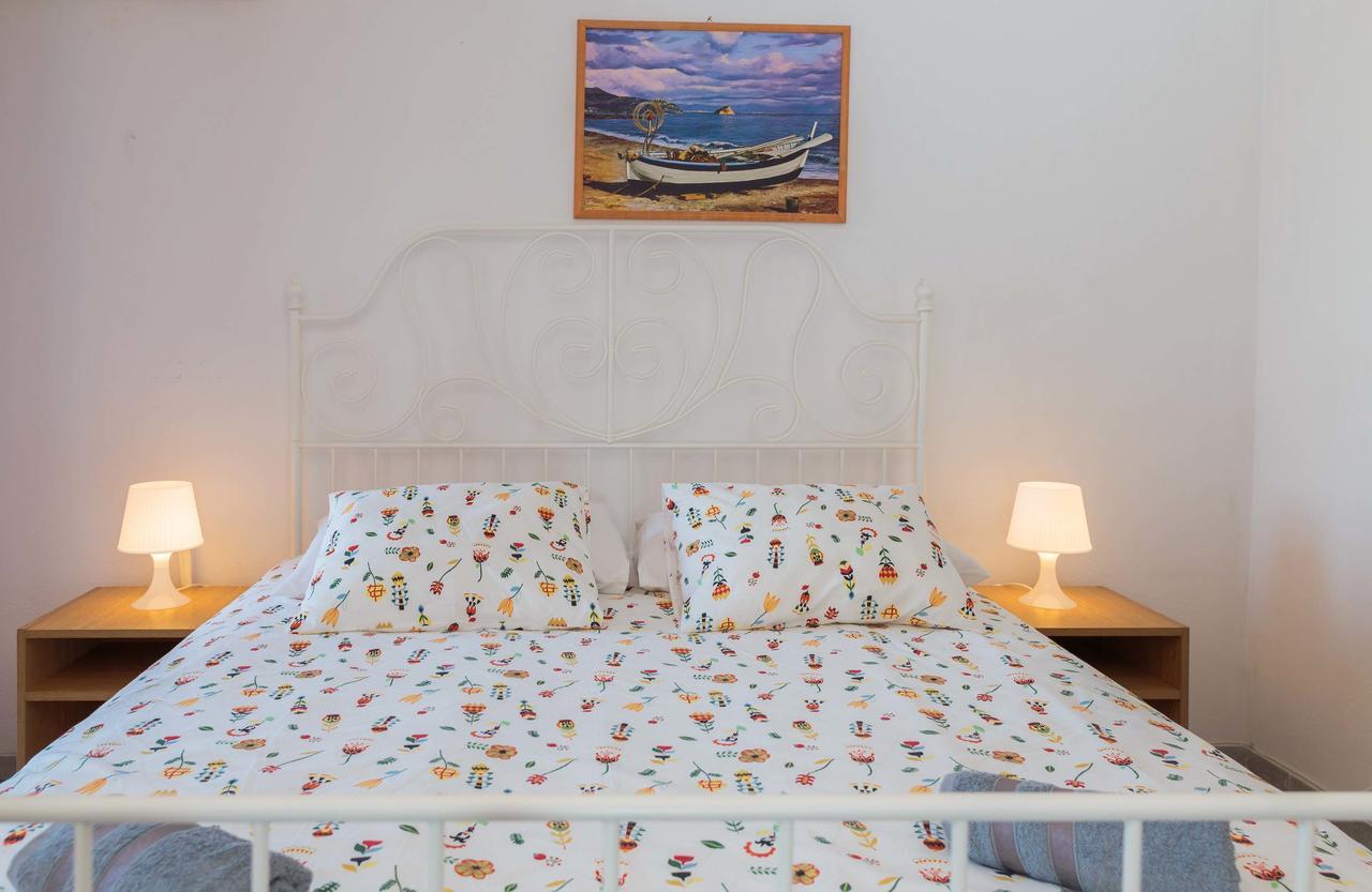 Apartments Loncar Seget Vranjica Bagian luar foto